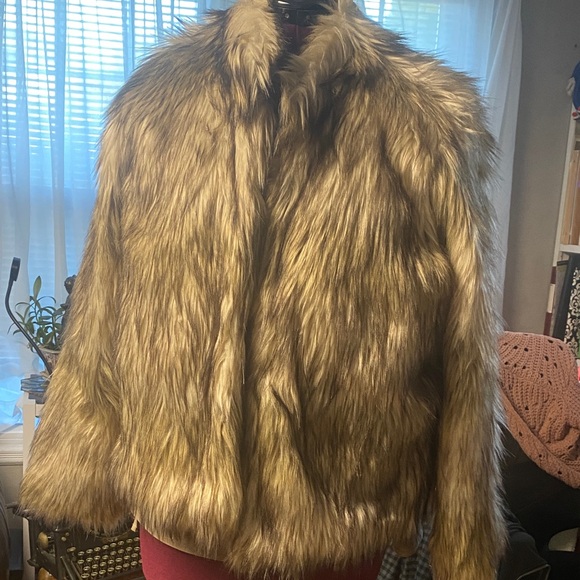 Ci Sono Faux Fur Teddy Jacket white, and black - Picture 1 of 11
